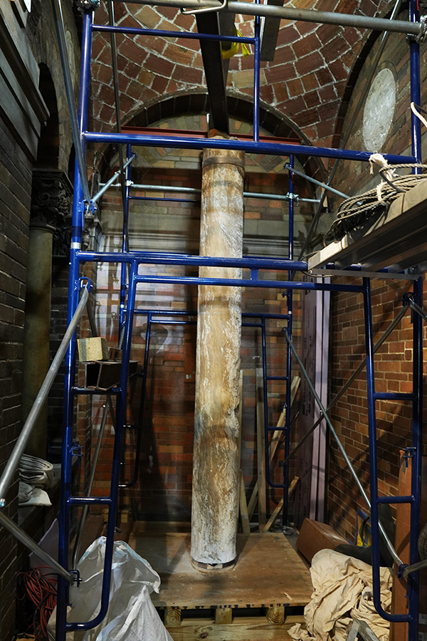 Column17inLab600x900